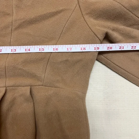 Marvin Richards size 8 timeless classic wool/cashmere blend coat